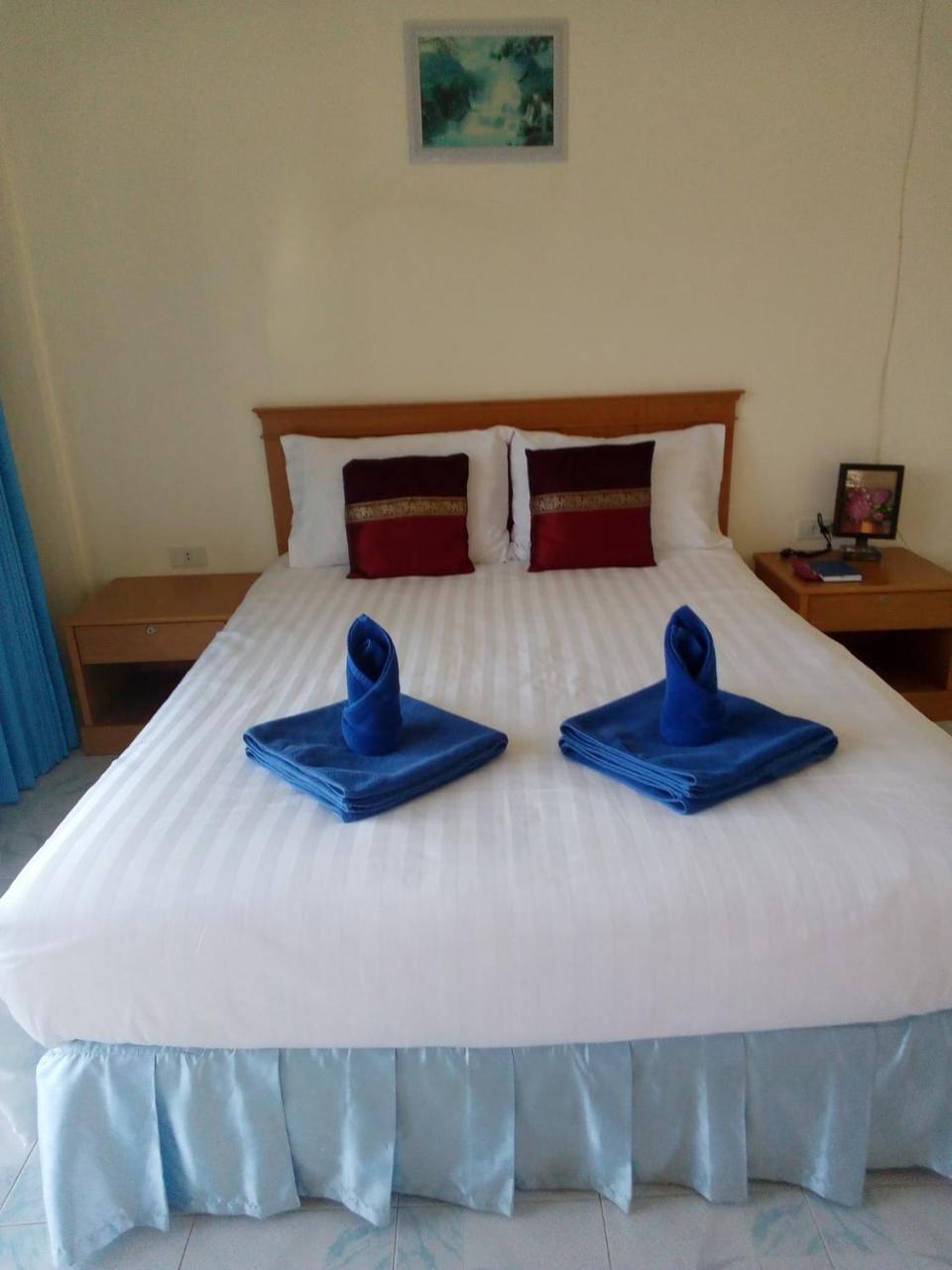 Pailin Hotel Клонг-Муанг-Бич Экстерьер фото